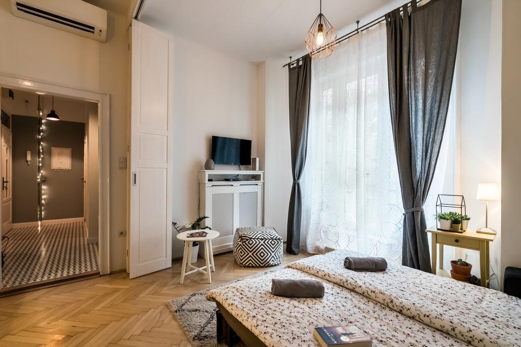 Bpr Charming Design Apartment With Balcony, A/C Budapest Esterno foto